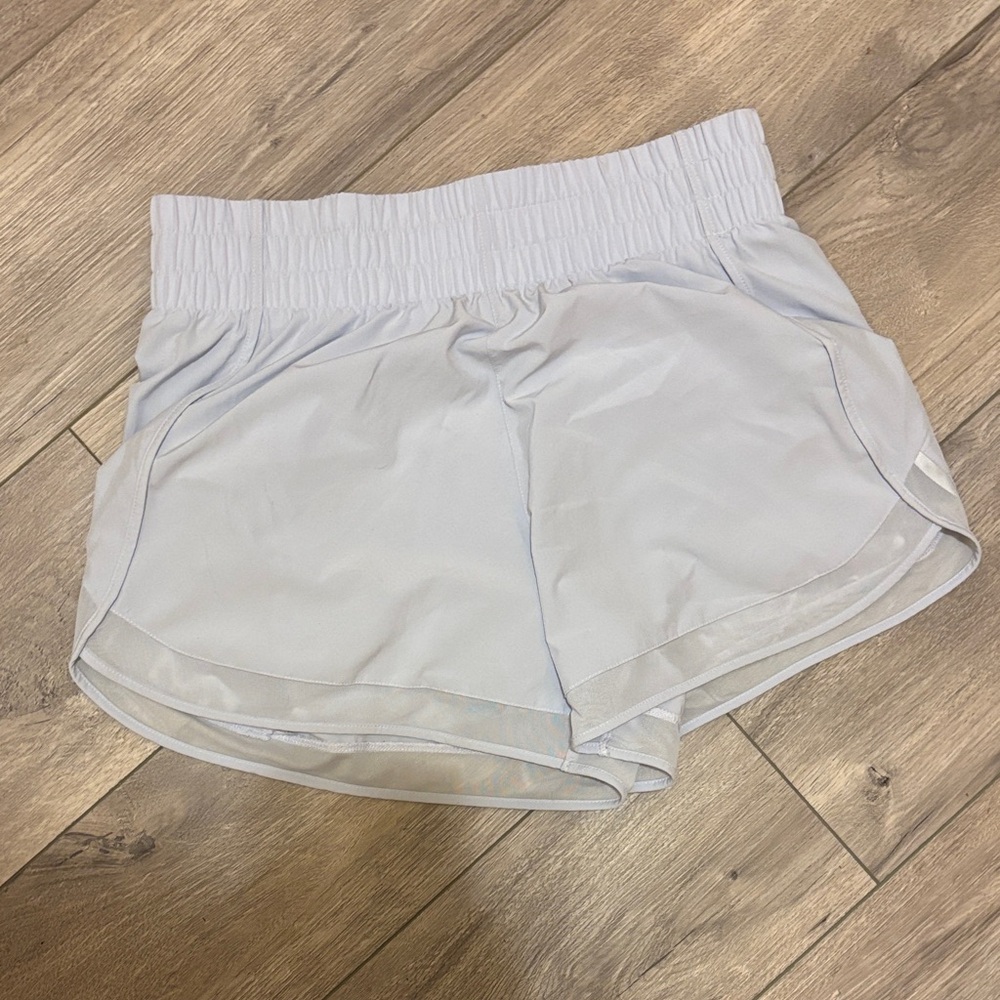 Athleta Women’s Mesh Racer Run High Rise 3" Short